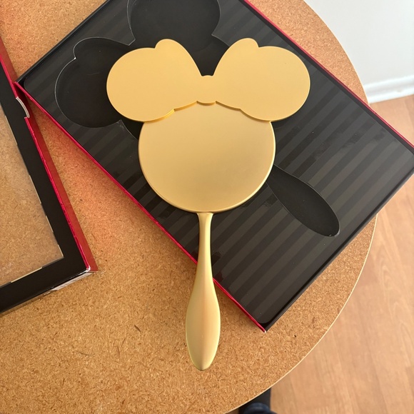 Disney Minnie Beauty by Sephora Gold finished Hand-held Mirror with orig box - Picture 6 of 16